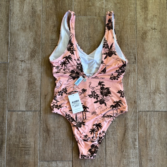 Poolside Paradiso Hawaiian Holiday Deep V One Piece - Picture 2 of 7